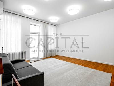 квартира за адресою Шота Руставелі вул., 38