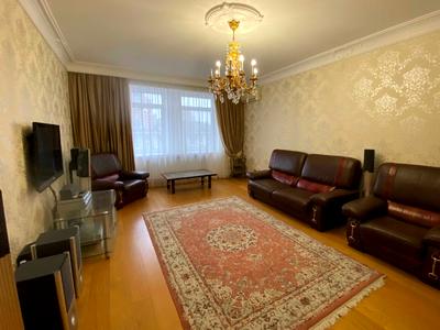квартира за адресою Панаса Мирного вул., 12