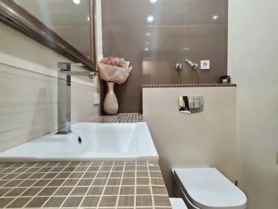 квартира за адресою Регенераторна вул., 4