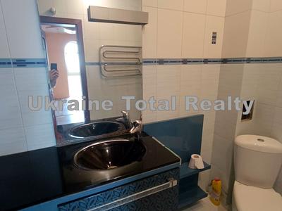 квартира за адресою Степана Руданського вул., 4-6