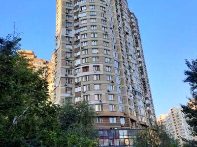 квартира за адресою Анни Ахматової вул., 30