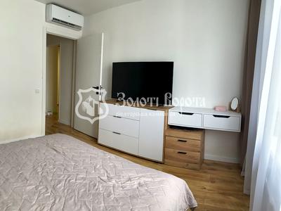 квартира за адресою Ревуцького вул., 54