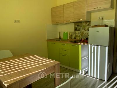 квартира за адресою Квіткова вул. (Богуна), 1