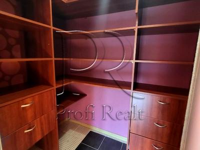квартира за адресою Миколи Василенка вул., 8
