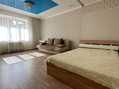 квартира за адресою Свободи просп. (Прокоф'єва), 49