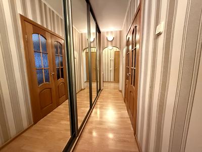квартира по адресу Драгоманова, 11
