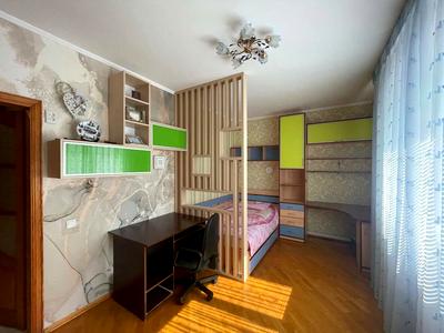 дом по адресу Левка Ревуцкого ул., 5