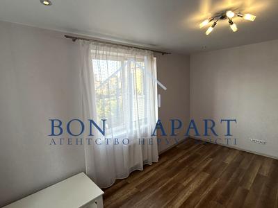 квартира за адресою Сергія Данченка вул., 32