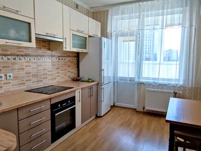 квартира по адресу Академика Глушкова просп., 9-В