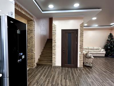 будинок за адресою с. Віта-поштова, Садова вул., 8