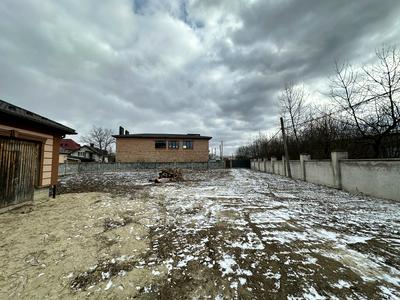будинок за адресою с. Микитинці, Юності