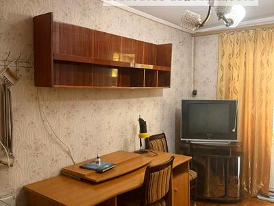 квартира за адресою Академіка Александрова вул., 3