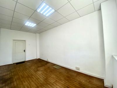 комерційна за адресою Михайла Максимовича вул. (Онуфрія Трутенка), 2