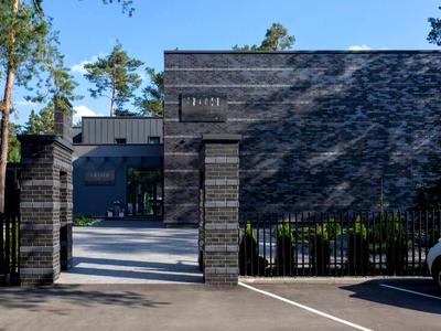 комерційна за адресою Обухівське шосе, 39