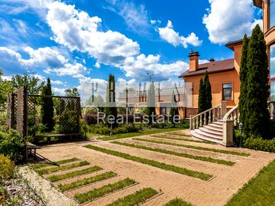 будинок за адресою с. Лісники, Ватутіна пров.