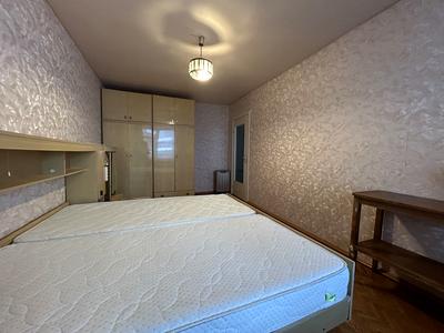 квартира за адресою Чеська вул., 4