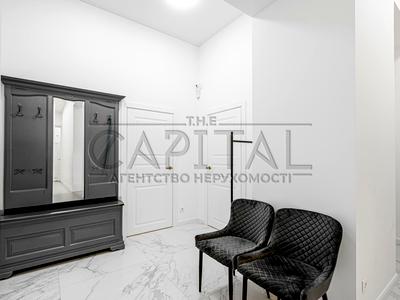 квартира за адресою Шота Руставелі вул., 38