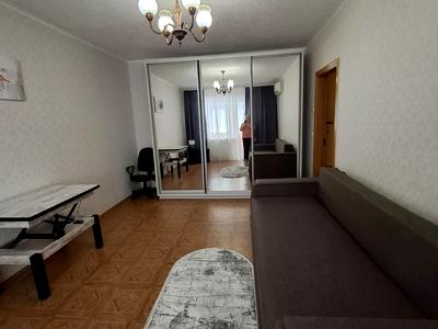 квартира за адресою Прирічна вул., 37