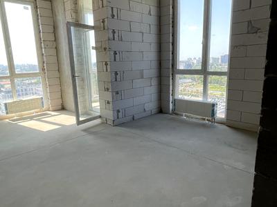 квартира за адресою Салютна вул., 2к21