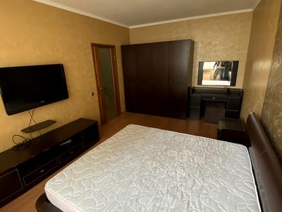 квартира по адресу Бориса Гмыри ул., 2