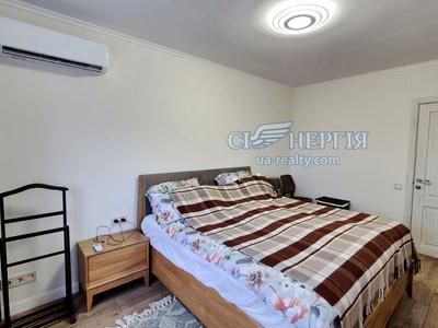 квартира за адресою Одеський пров., 8