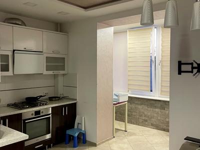 квартира за адресою Андрія Сахарова вул., 3-А