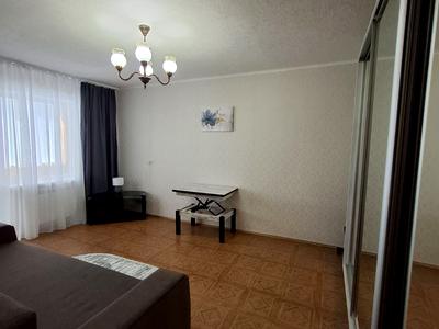 квартира за адресою Прирічна вул., 37