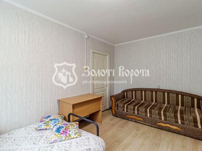 квартира за адресою Митрополита Василя Липківського вул. (Урицького), 32