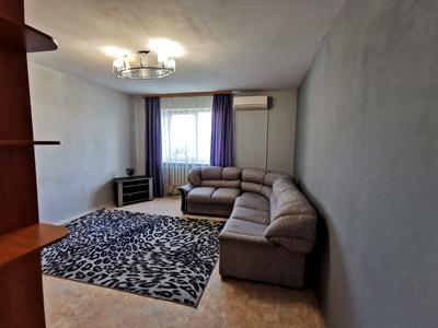 квартира за адресою Пономарьова вул., 6
