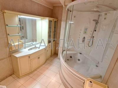 квартира за адресою Клінічна вул., 23/25