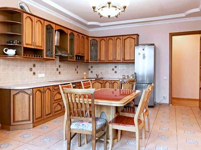 квартира за адресою Гусовського вул., 11/11