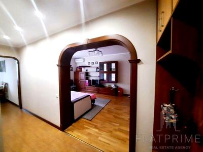 квартира за адресою Анни Ахматової вул., 30