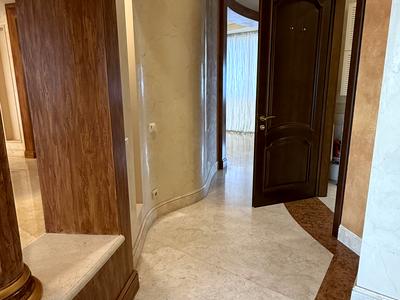 квартира за адресою Старонаводницька вул., 13