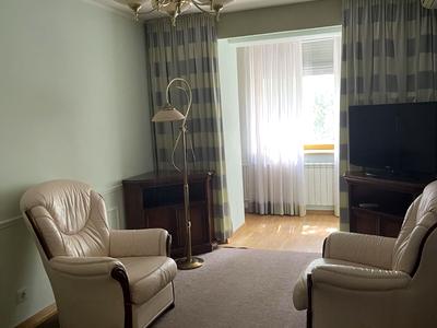 квартира за адресою Тополева вул., 4-8