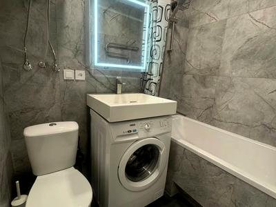 квартира за адресою Піхоти Короля вул. (Лізи Чайкіної), 3