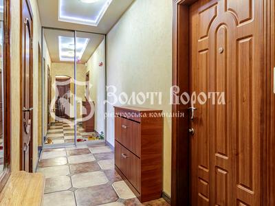 квартира за адресою Рональда Рейгана вул., 10