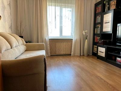 квартира за адресою Срібнокільська вул., 8