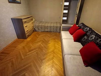 квартира за адресою Середньофонтанська вул., 47