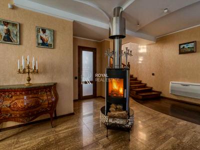 будинок за адресою Гідності вул.