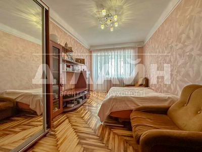 квартира по адресу Бульвар Центральный, 3