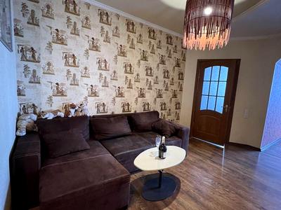 квартира за адресою Київ, Саперно-Слобідська вул., 22