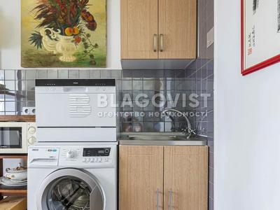 квартира за адресою кловський узвіз, 20
