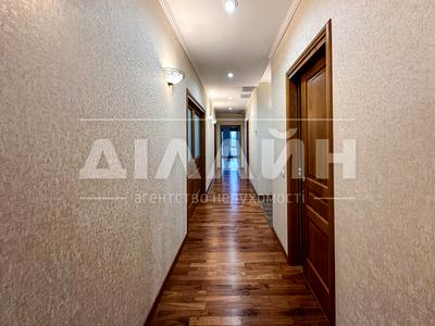 квартира за адресою Немировича-Данченка вул., 69а