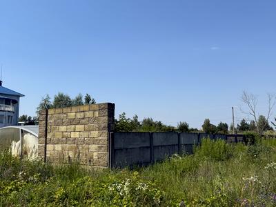 участок по адресу Михайлівська