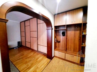 квартира за адресою Анни Ахматової вул., 30