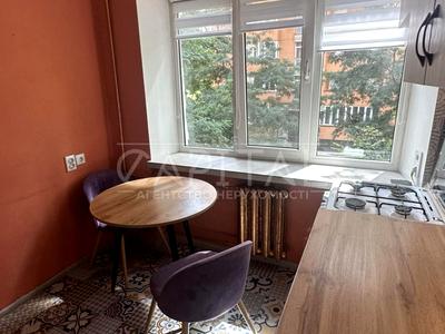 квартира за адресою Золотоустівська вул., 51