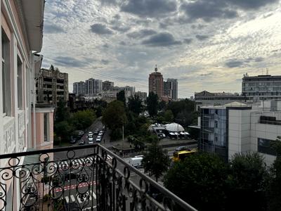 квартира по адресу Большая Житомирская ул., 40