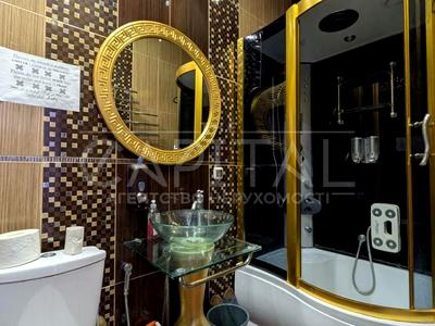 комерційна за адресою Шота Руставелі вул., 1