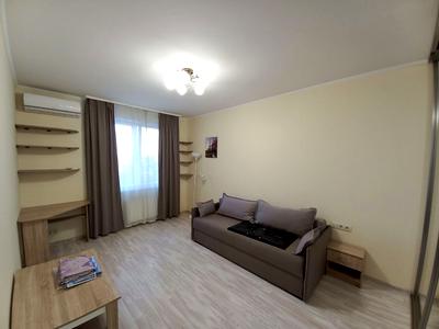 квартира за адресою Сергія Данченка вул., 34-А