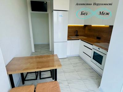 квартира за адресою Молодіжна вул., 4